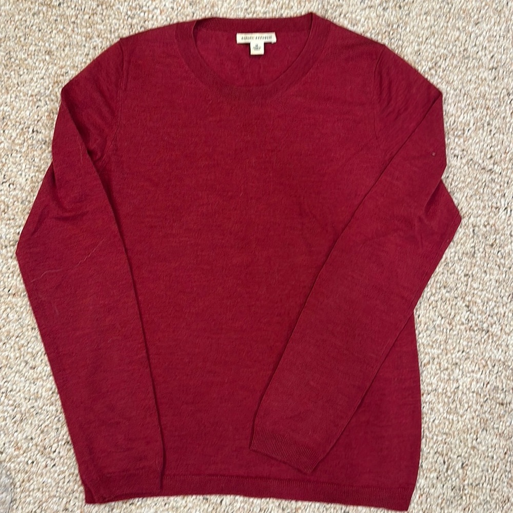 Banana Republic Crew Neck Sweater